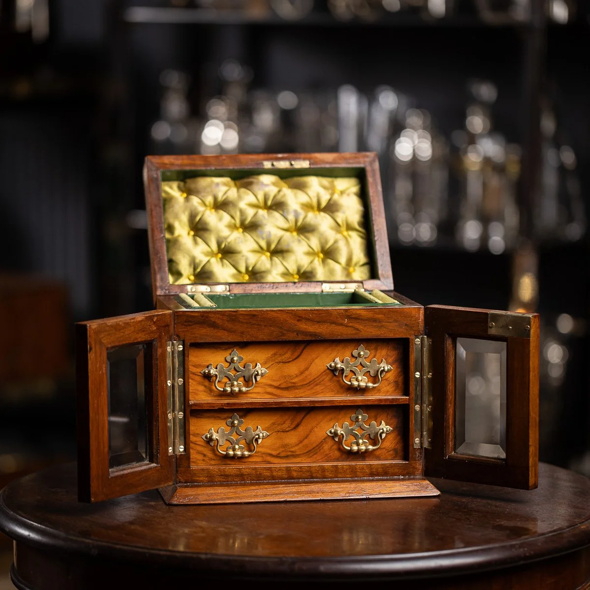ANTIQUE 19thC VICTORIAN WALNUT & GLASS FRONTED JEWELLERY BOX c